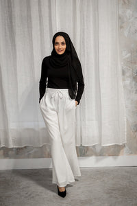 White wide leg pants – Youngberry